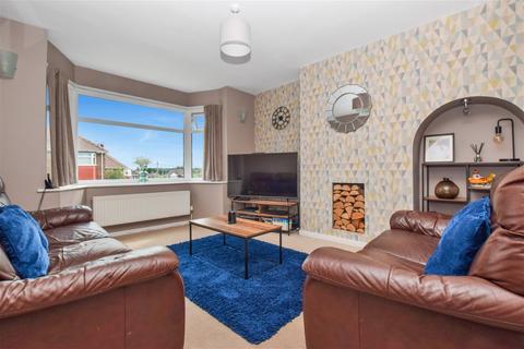 3 bedroom semi-detached house for sale - Kingsley Crescent, Runcorn