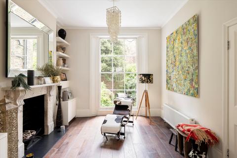 25 Devonia Road, London, N1 8JQ