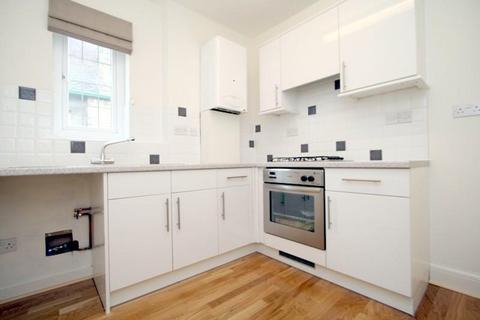 3 bedroom apartment to rent, Gunnersbury Avenue, Ealing, London, UK, W5