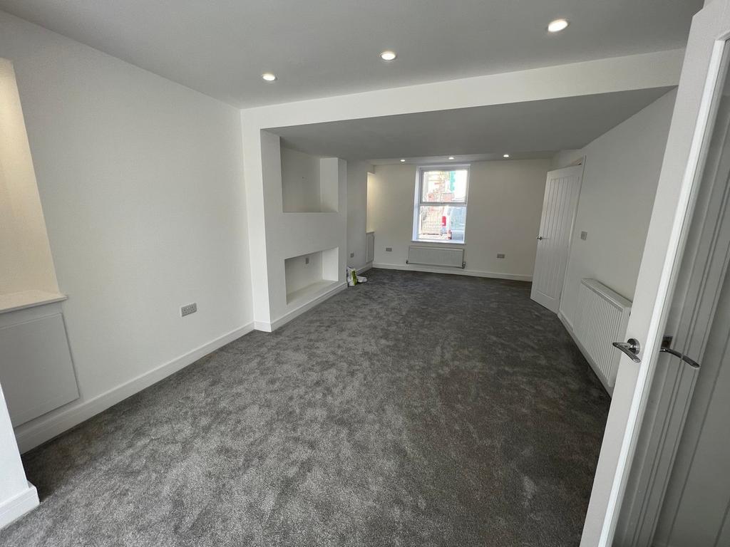 Charles Street Porth Porth 3 bed terraced house for sale £249,950