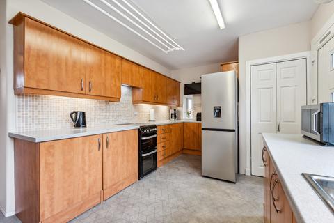 61 Ashby Crescent, Glasgow, G13 2NS