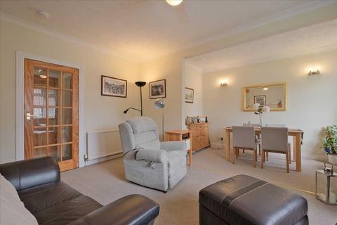85 Ashcroft Drive, Glasgow, G44 5QD