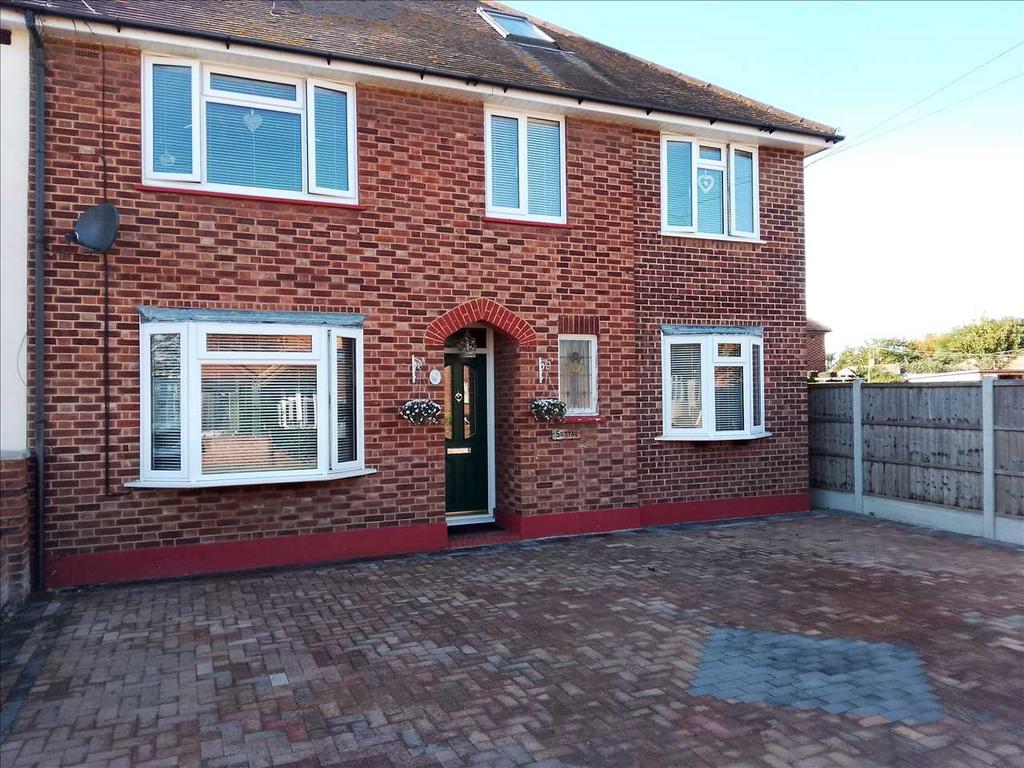 Southend on Sea SS2 4 bed semidetached house for sale £475,000