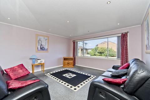 8 Forth Court, Port Seton, Prestonpans, EH32 0TN