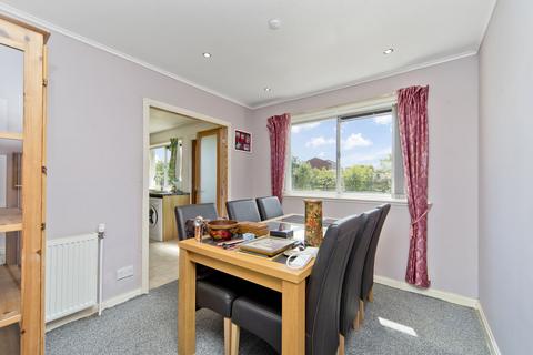 8 Forth Court, Port Seton, Prestonpans, EH32 0TN