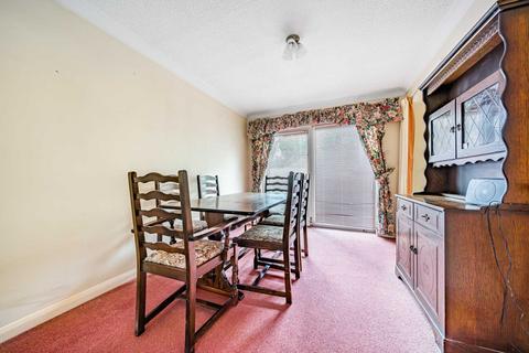 3 The Orchard, Upper Woodford, Salisbury, SP4 6NY