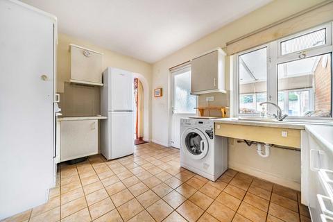 3 The Orchard, Upper Woodford, Salisbury, SP4 6NY