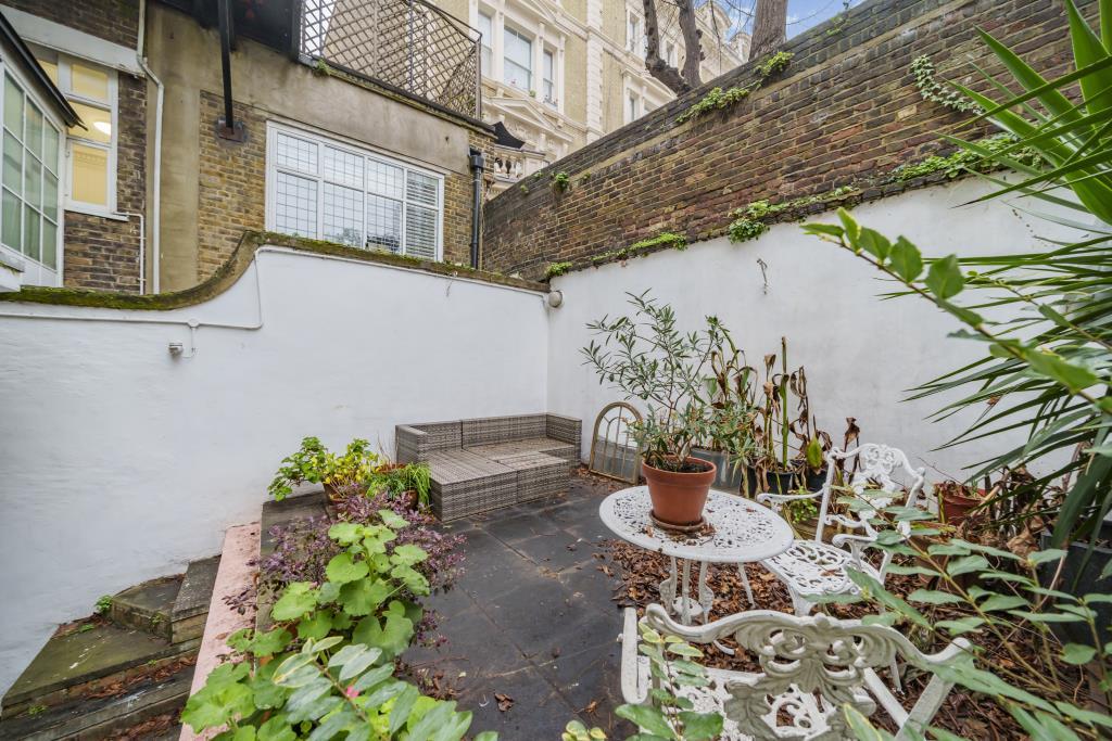 Pembridge Square, Notting Hill, W2 1 bed flat for sale £1,100,000
