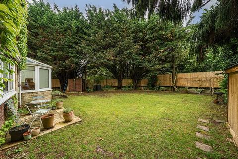 Inglewood Barns Lane, Burford, OX18 4NF