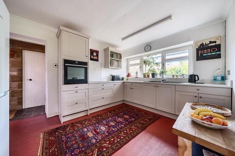 Inglewood Barns Lane, Burford, OX18 4NF