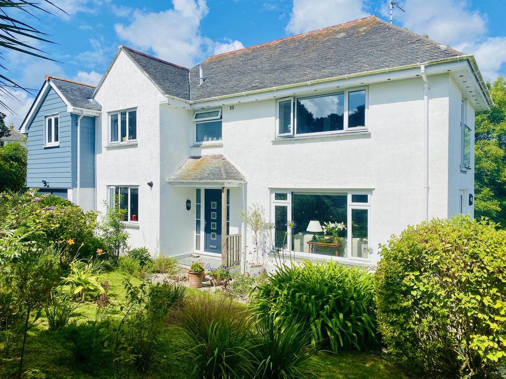 Higher Lariggan, TR18 4NL 5 bed detached house for sale £685,000