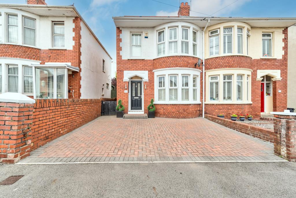 Downton Rise, Rumney, Cardiff. CF3 4 bed semidetached house for sale
