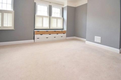 33 Winnock Road, West Drayton, UB7 7RH