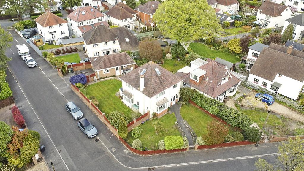 Frankland Crescent, Penn Hill, Poole, Dorset, BH14 4 bed house for sale ...