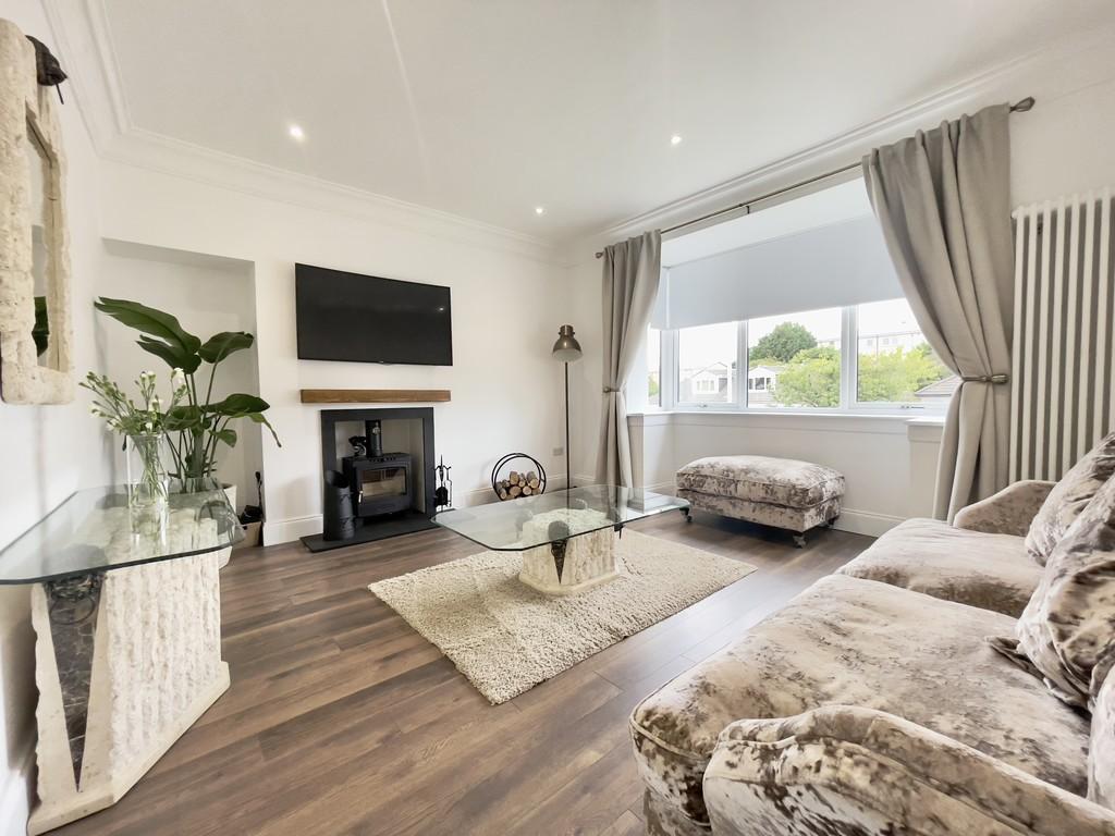 Drumry Road, Clydebank G81 2LN 3 bed semidetached bungalow £269,995