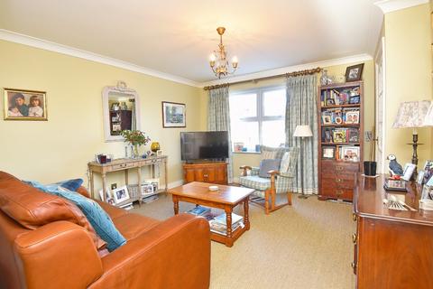 27 Brookfield Crescent, Hampsthwaite, Harrogate, HG3 2EE