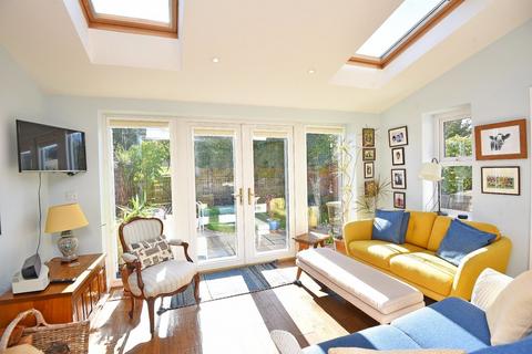 27 Brookfield Crescent, Hampsthwaite, Harrogate, HG3 2EE