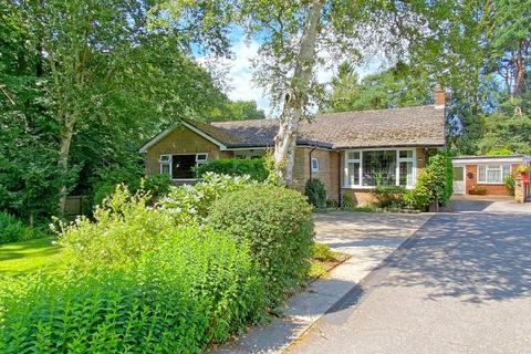 155 Hookstone Road, Harrogate, HG2 8QH