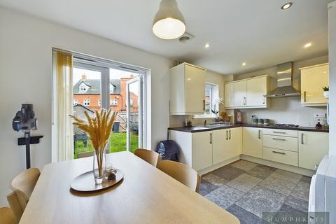 3 bedroom terraced house for sale - Caldecott Close, Upton, Chester
