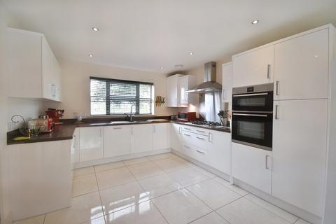 5 bedroom detached house for sale, Lavender Way, Louth LN11 8GH