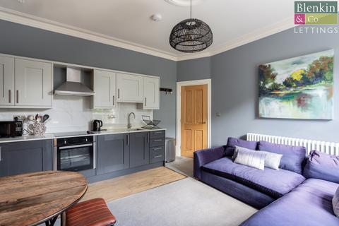 2 bedroom apartment to rent, Bootham Terrace, York, YO30 7DH