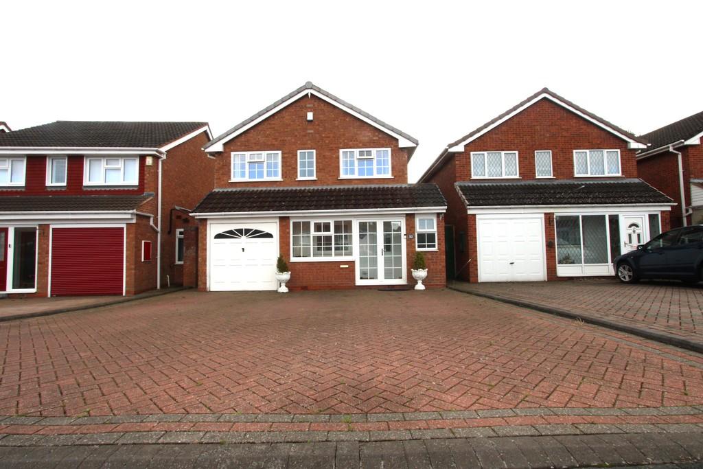 Park Hall Crescent 3 bed detached house for sale £375,000
