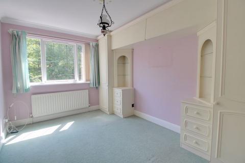 Flat 5, French Apartments Lansdowne Road, Purley, CR8 2PH