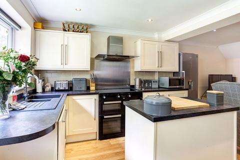40 Chestnut Drive, Congleton, CW12 4UB
