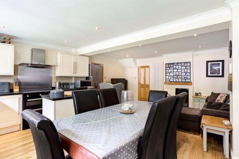 40 Chestnut Drive, Congleton, CW12 4UB