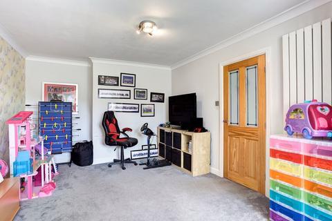 40 Chestnut Drive, Congleton, CW12 4UB
