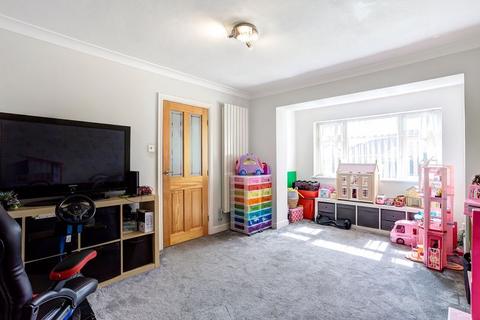 40 Chestnut Drive, Congleton, CW12 4UB