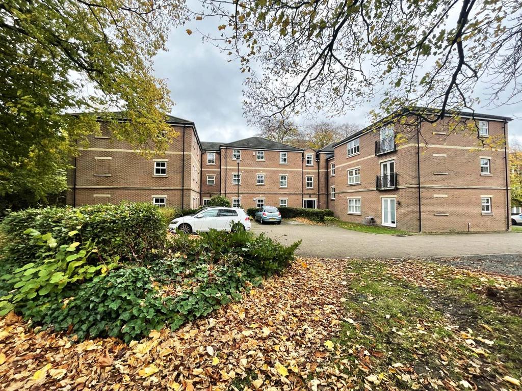 Lawson Wood Court, Leeds, Meanwood, LS6 2 bed flat £1,000 pcm (£231 pw)