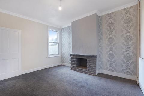 3 bedroom terraced house for sale, Barnsole Road, Gillingham