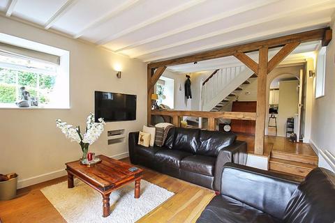 5 Garden Walk, Dudley, DY3 2NR
