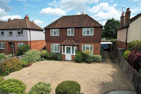 38 Bourne Road, Godalming, GU7 3NL