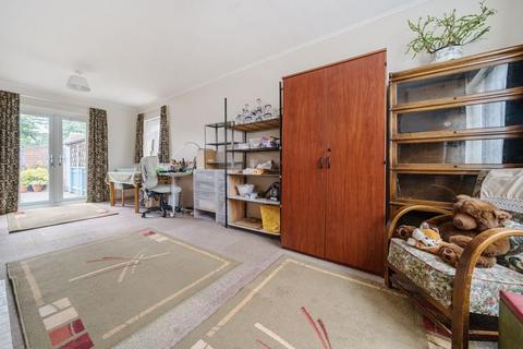 38 Bourne Road, Godalming, GU7 3NL