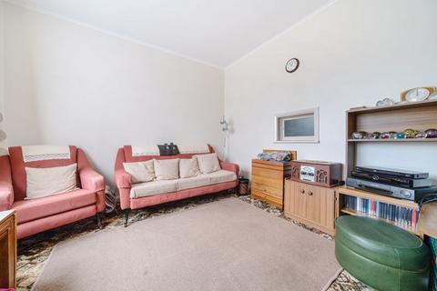 38 Bourne Road, Godalming, GU7 3NL
