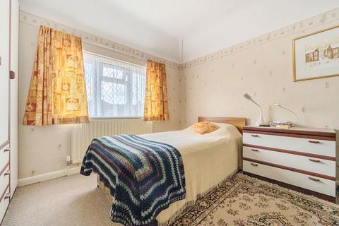 38 Bourne Road, Godalming, GU7 3NL