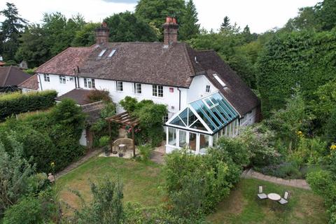3 bedroom character property for sale, Hindhead Road, Hindhead
