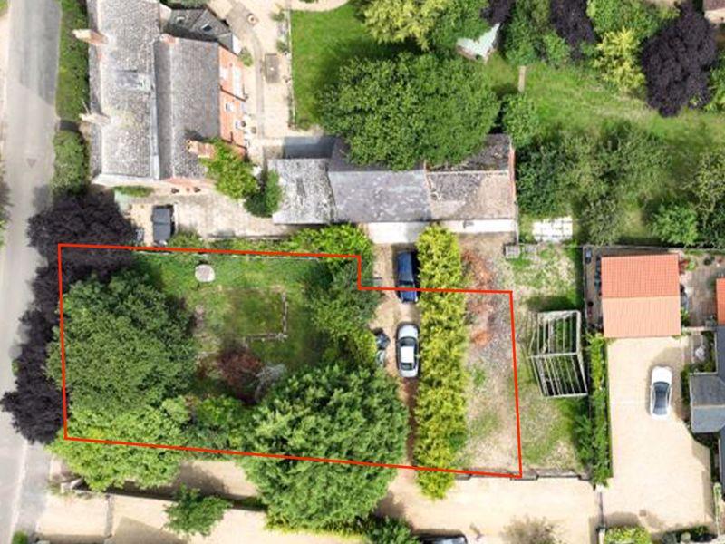BUILDING PLOT,Church Road,Egleton,Oakham 3 bed property with land for