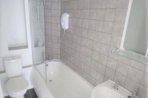 Flat 4, 42 Trier Way, Gloucester, GL1 1LG