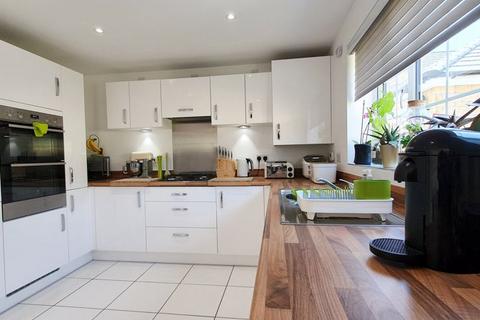 3 Birdwood Crescent, Brockworth, Gloucester, GL3 4WN
