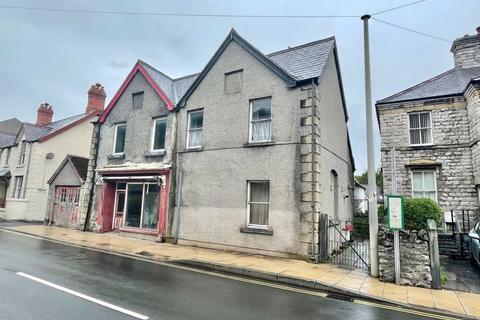 3 bedroom semi-detached house for sale - Bridge Street, Corwen