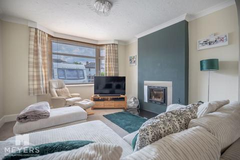 578 Charminster Road, Bournemouth, BH8 9SL