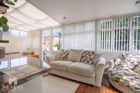 578 Charminster Road, Bournemouth, BH8 9SL