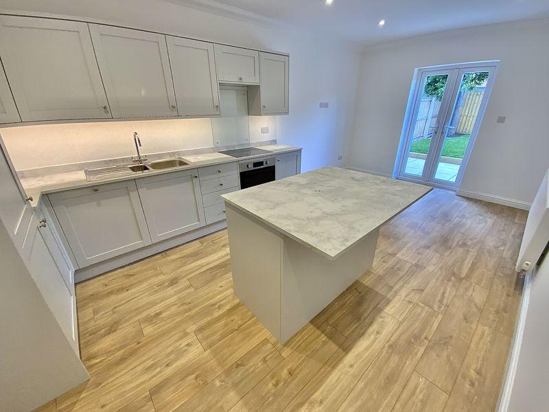 Wheaton Road, Pokesdown, Bournemouth 3 bed semidetached house for sale