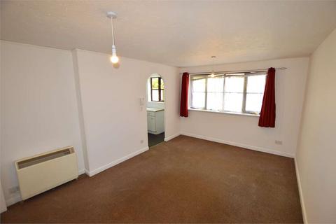 2 bedroom flat for sale - DA2