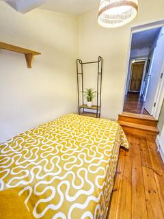 1 bedroom in a house share to rent, Park Lane