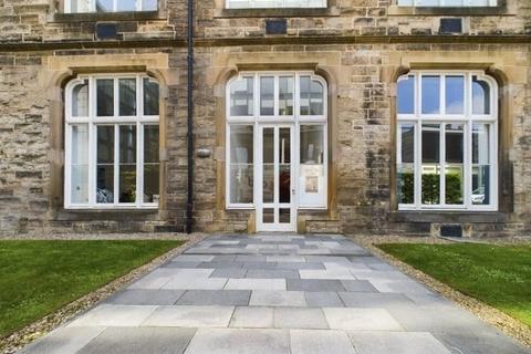 2 bedroom apartment to rent, Simpson Loan, Edinburgh