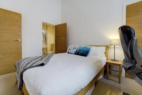 2 bedroom apartment to rent, Simpson Loan, Edinburgh